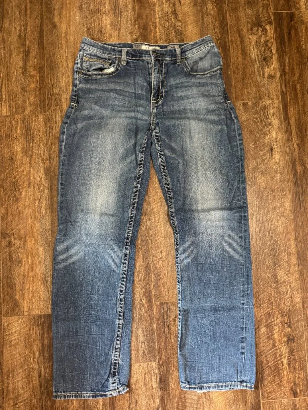 BKE Tyler Straight Leg Medium Wash Faded Denim Jeans Size 34L